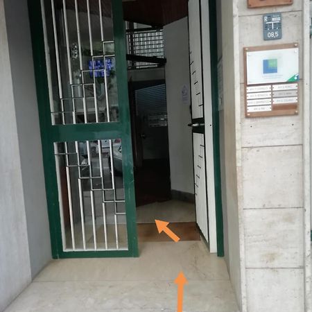 Case Vacanze Monroe 1 Palermo Bagian luar foto